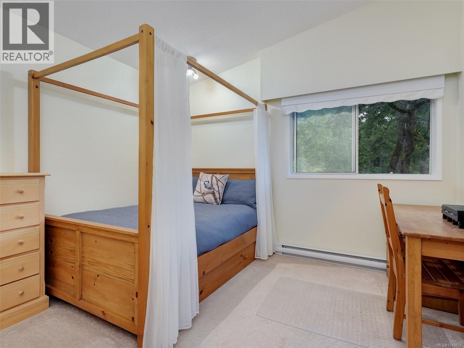 4482 Emily Carr Dr - 13