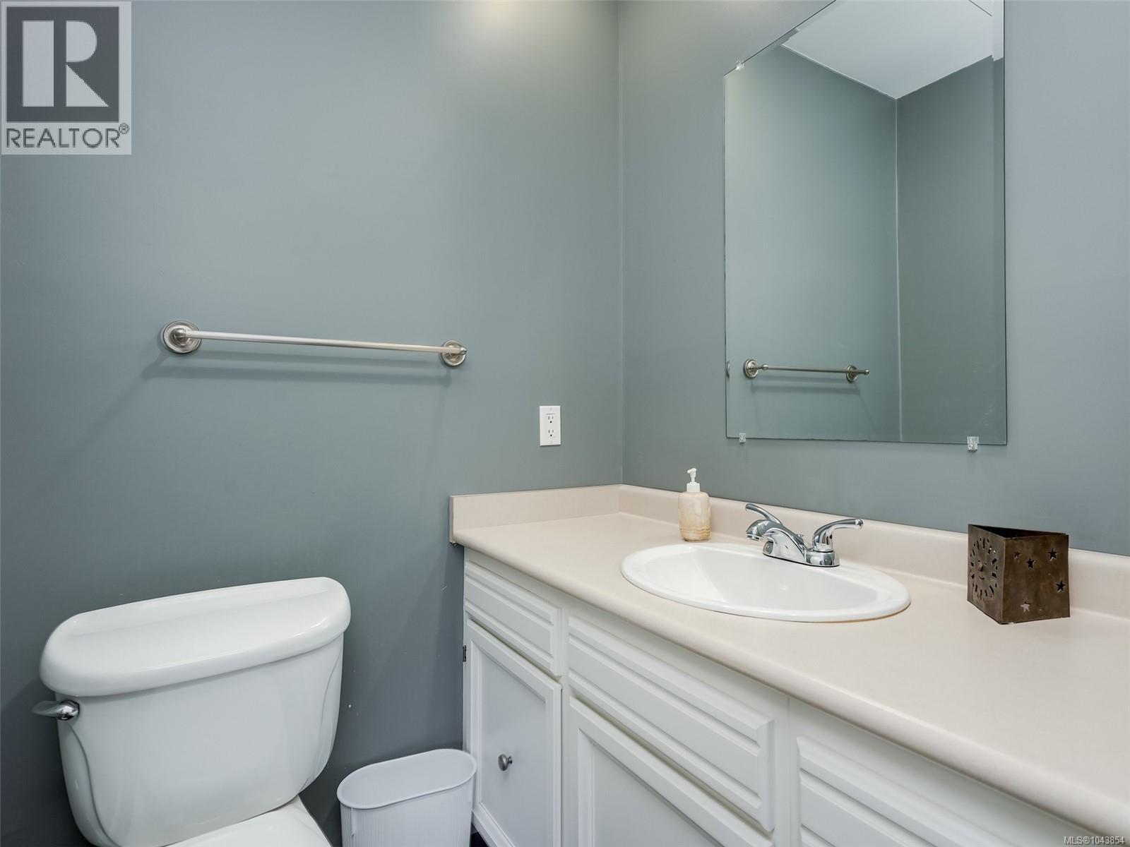 4482 Emily Carr Dr - 20