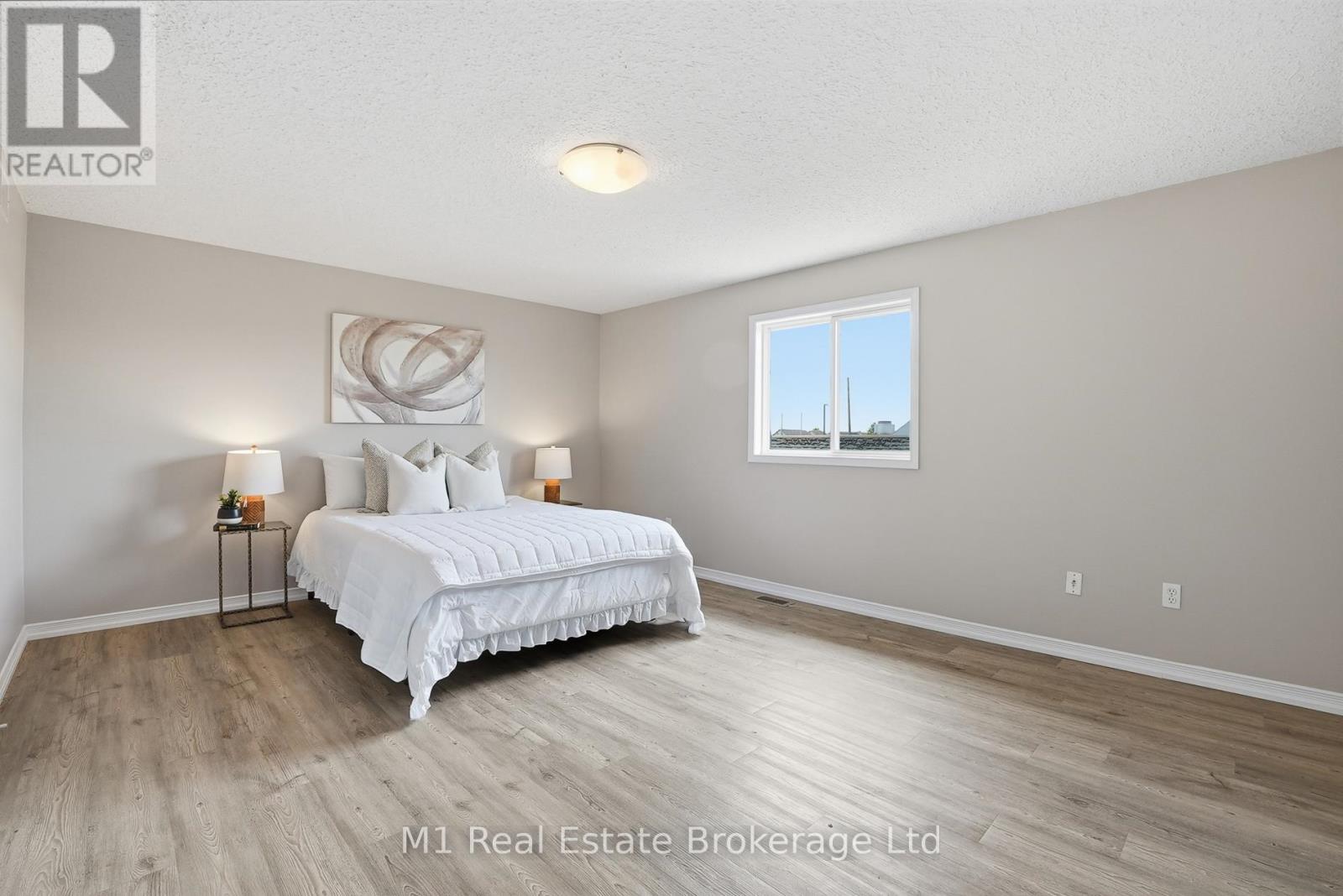 8 RALSTON DRIVE - 16