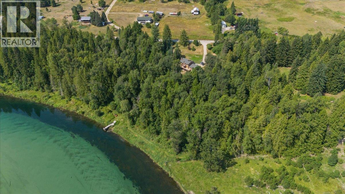 6172 SLOCAN RIVER Road - 5