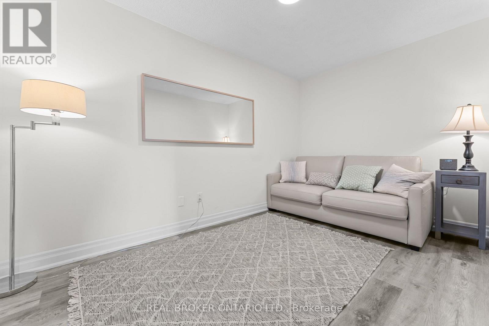 #502 99 CAMERON STREET - 20