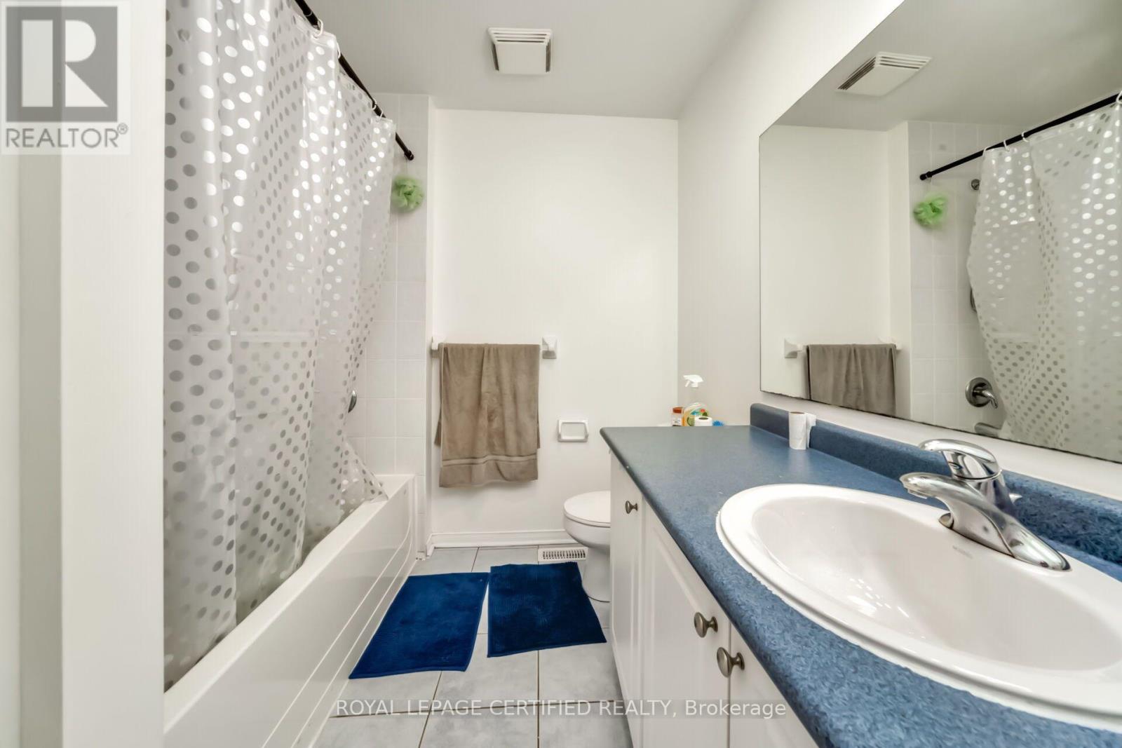 42 TRUMPET VALLEY BOULEVARD - 20