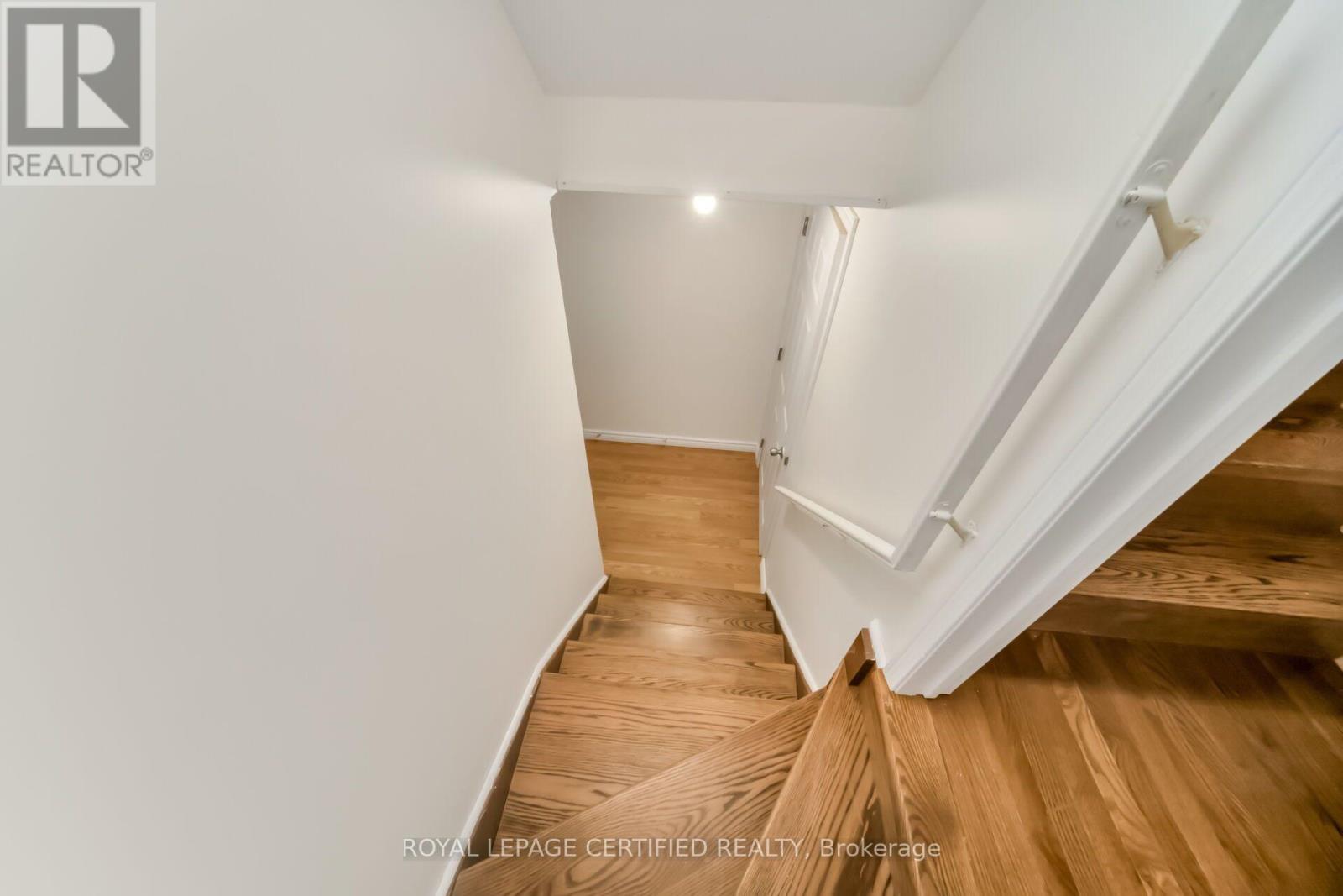 42 TRUMPET VALLEY BOULEVARD - 22