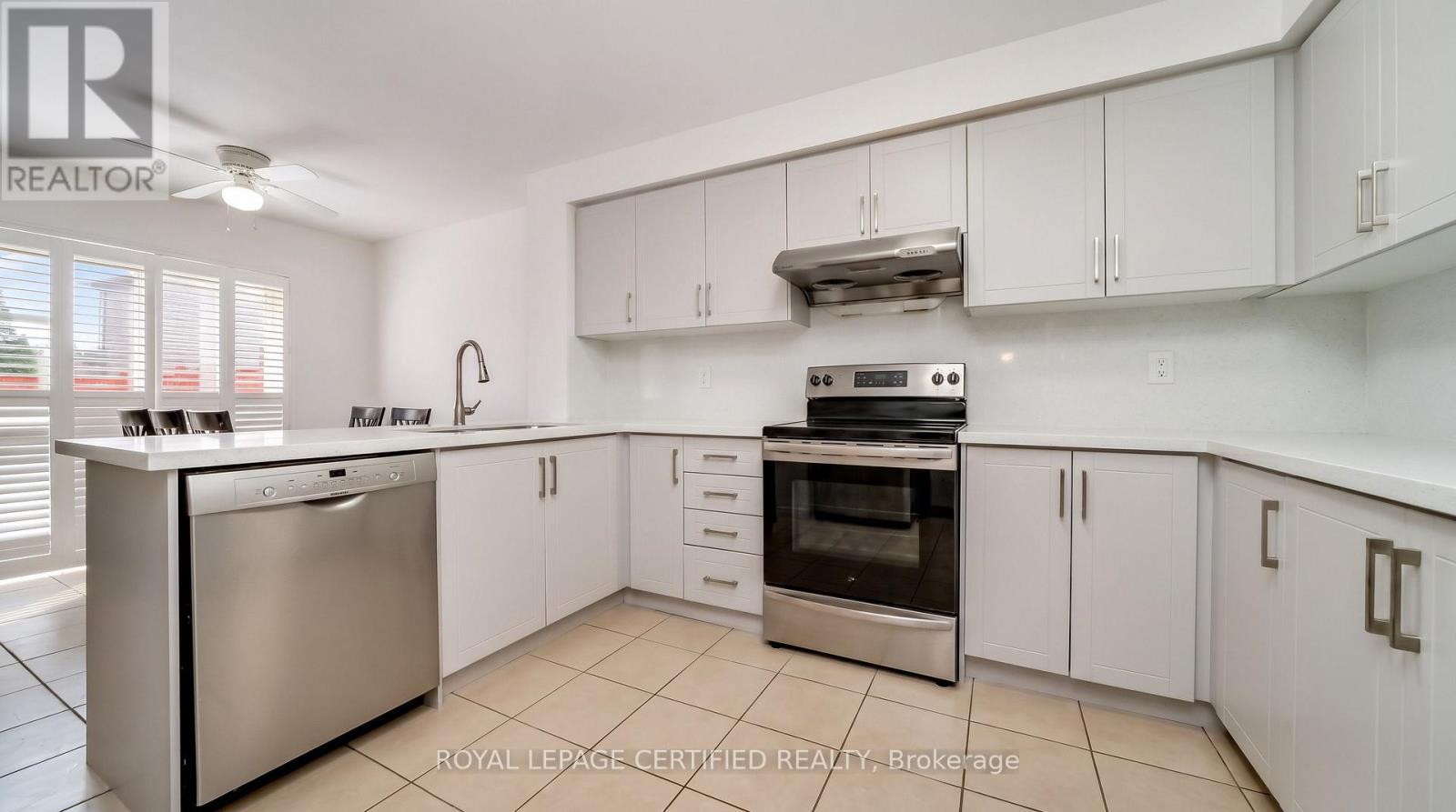42 TRUMPET VALLEY BOULEVARD - 6