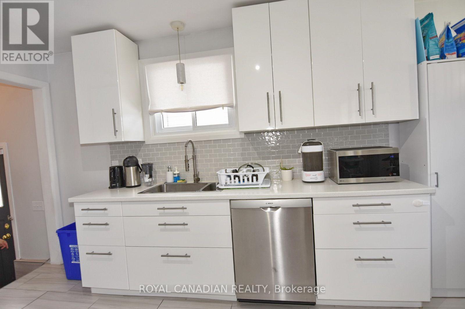 1635 ELSMERE AVENUE - 9