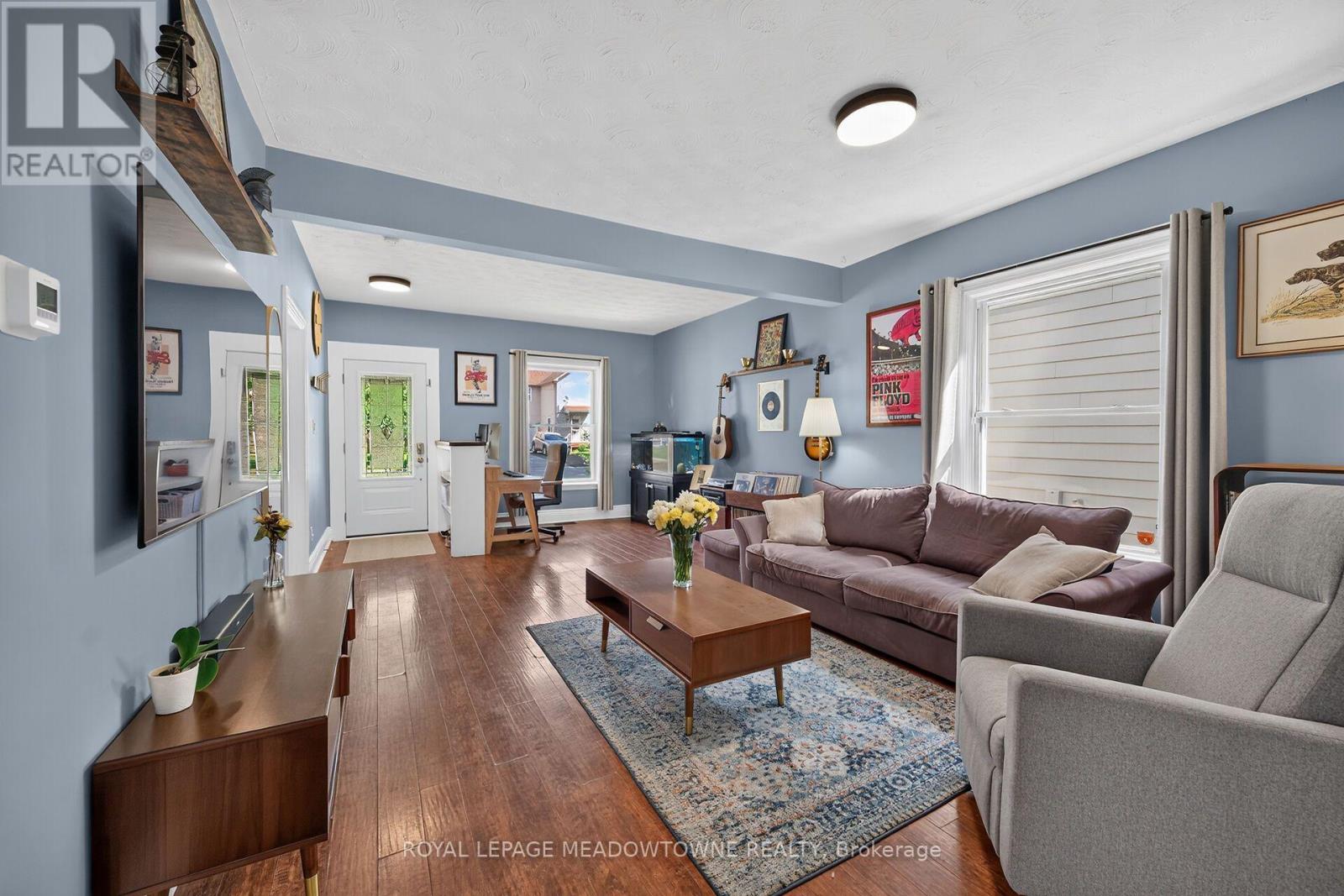 11 STIRTON AVENUE - 9
