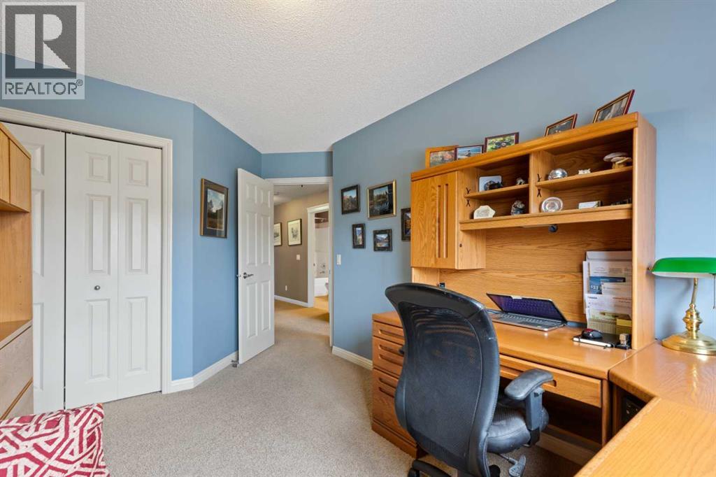 159 Sunset View, Cochrane