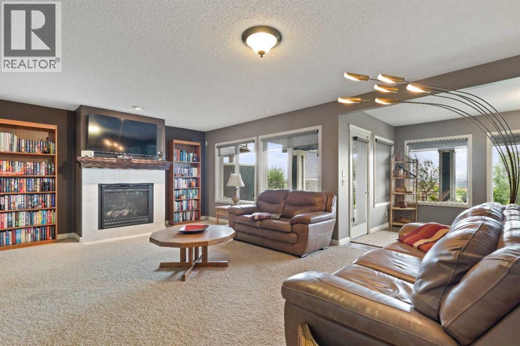 159 Sunset View, Cochrane