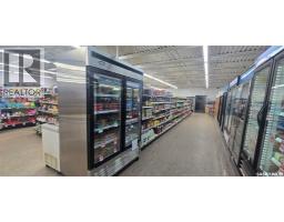 303 Railway Avenue, Glenavon, SK S0G1Y0 Photo 9