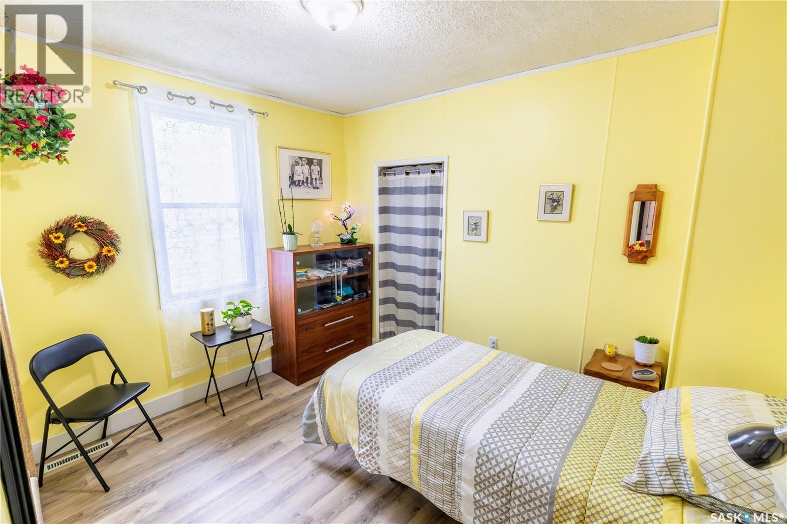 405 Saskatchewan STREET - 14