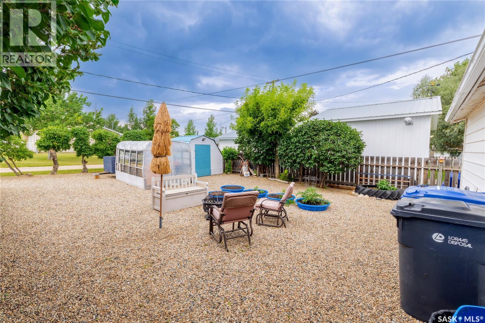 405 Saskatchewan STREET - 36