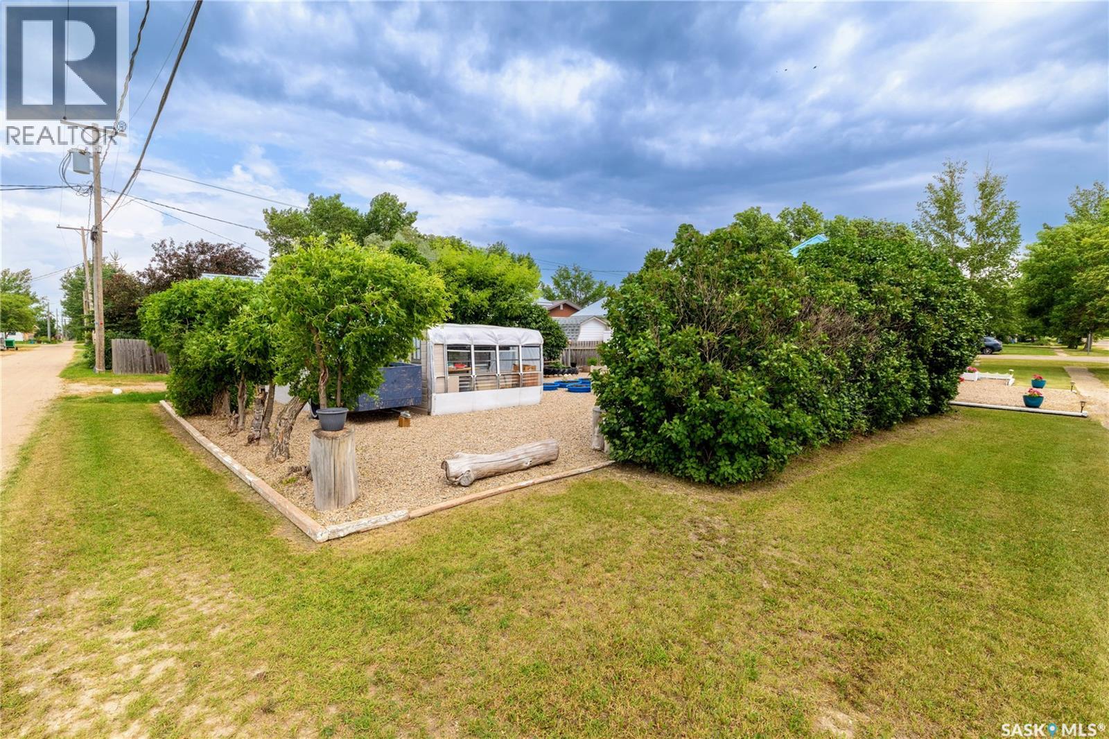 405 Saskatchewan STREET - 38