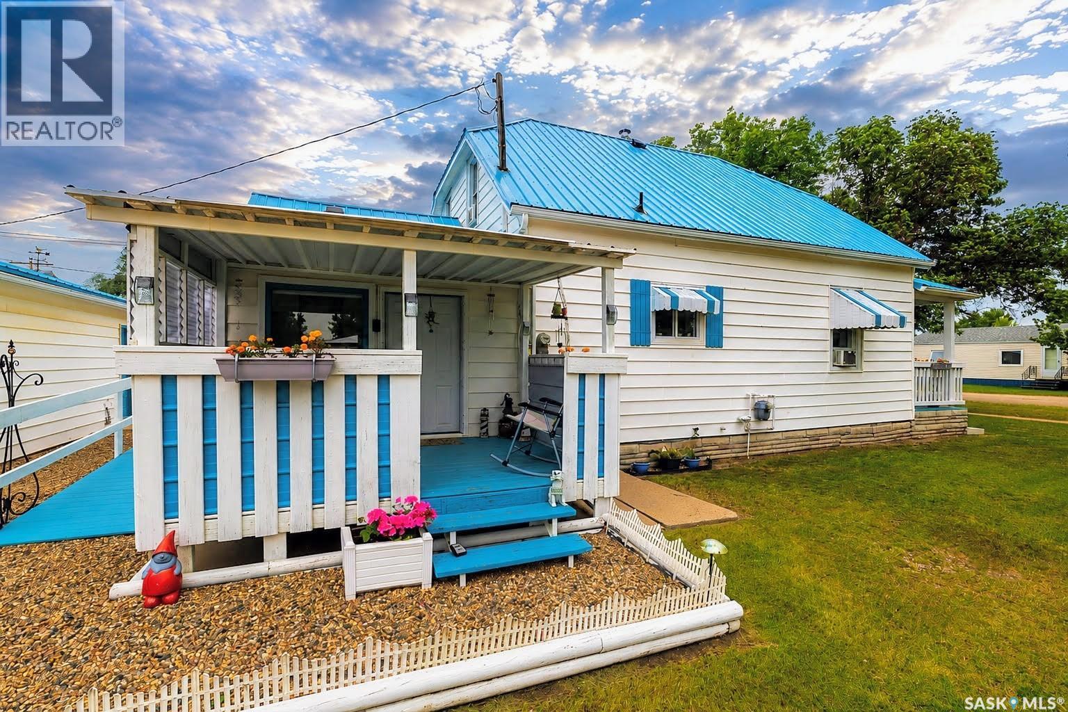 405 Saskatchewan STREET - 43