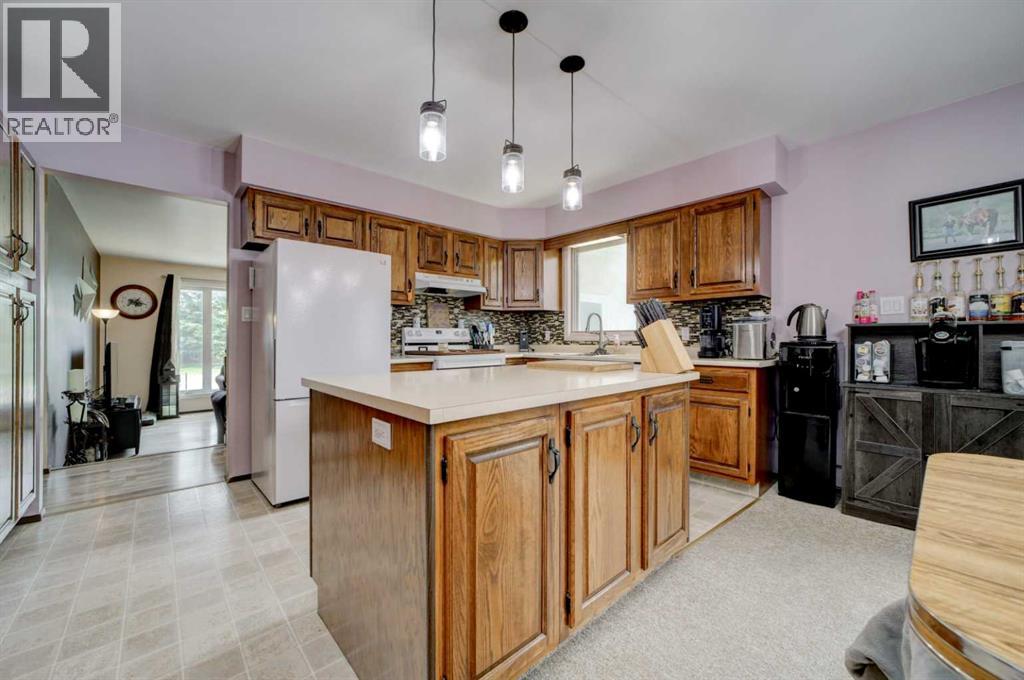 844 Foothills Avenue - 11