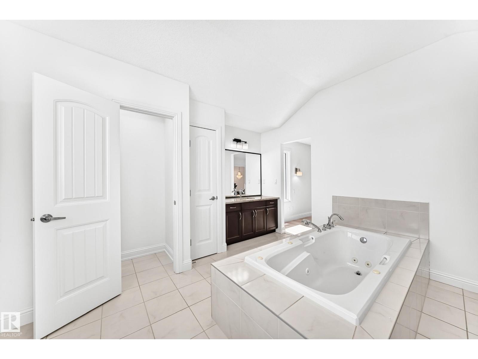 1663 RUTHERFORD RD SW - 39