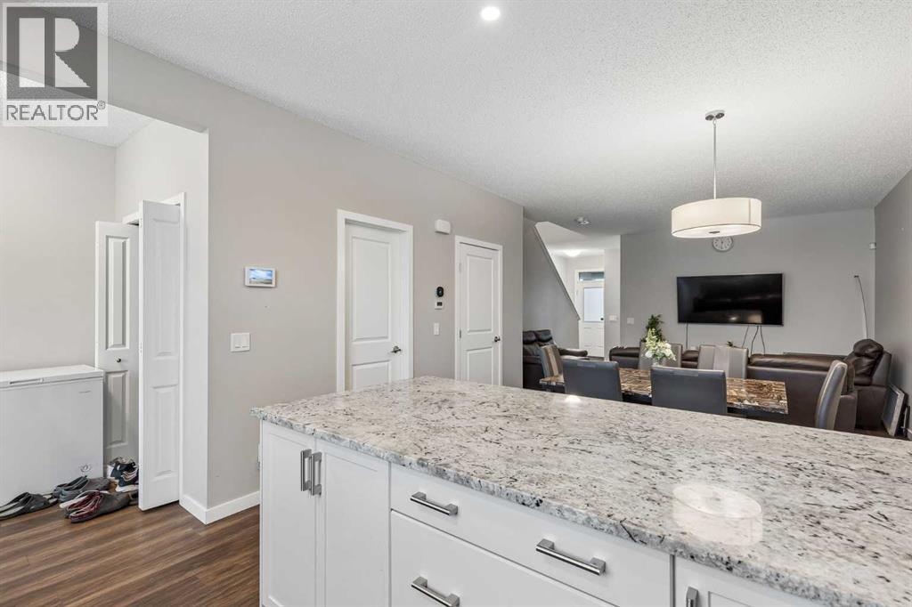 291 Magnolia Square SE - 4