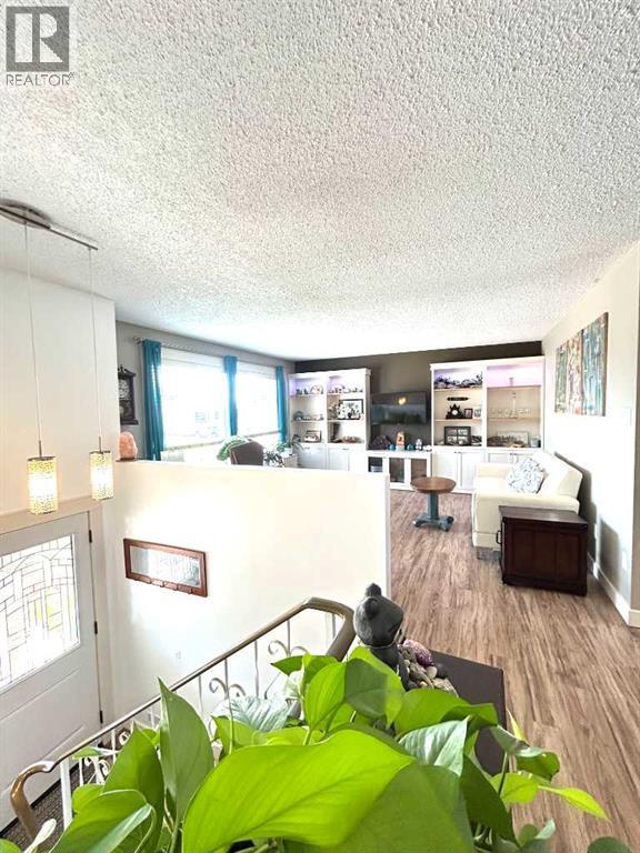 53 Carswell Road SE - 19