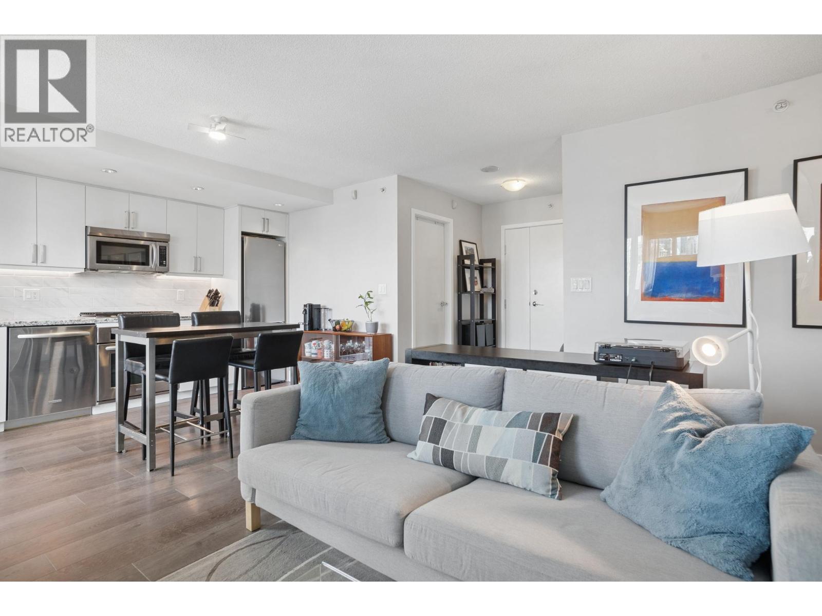 1 Bed, 1 Bath House for Sale in Vancouver – 2201 918 COOPERAGE WAY, Vancouver – MLS# R3148315 - Image 6