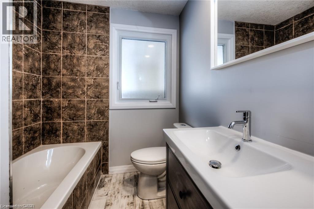 33 RUSKVIEW Road - 13