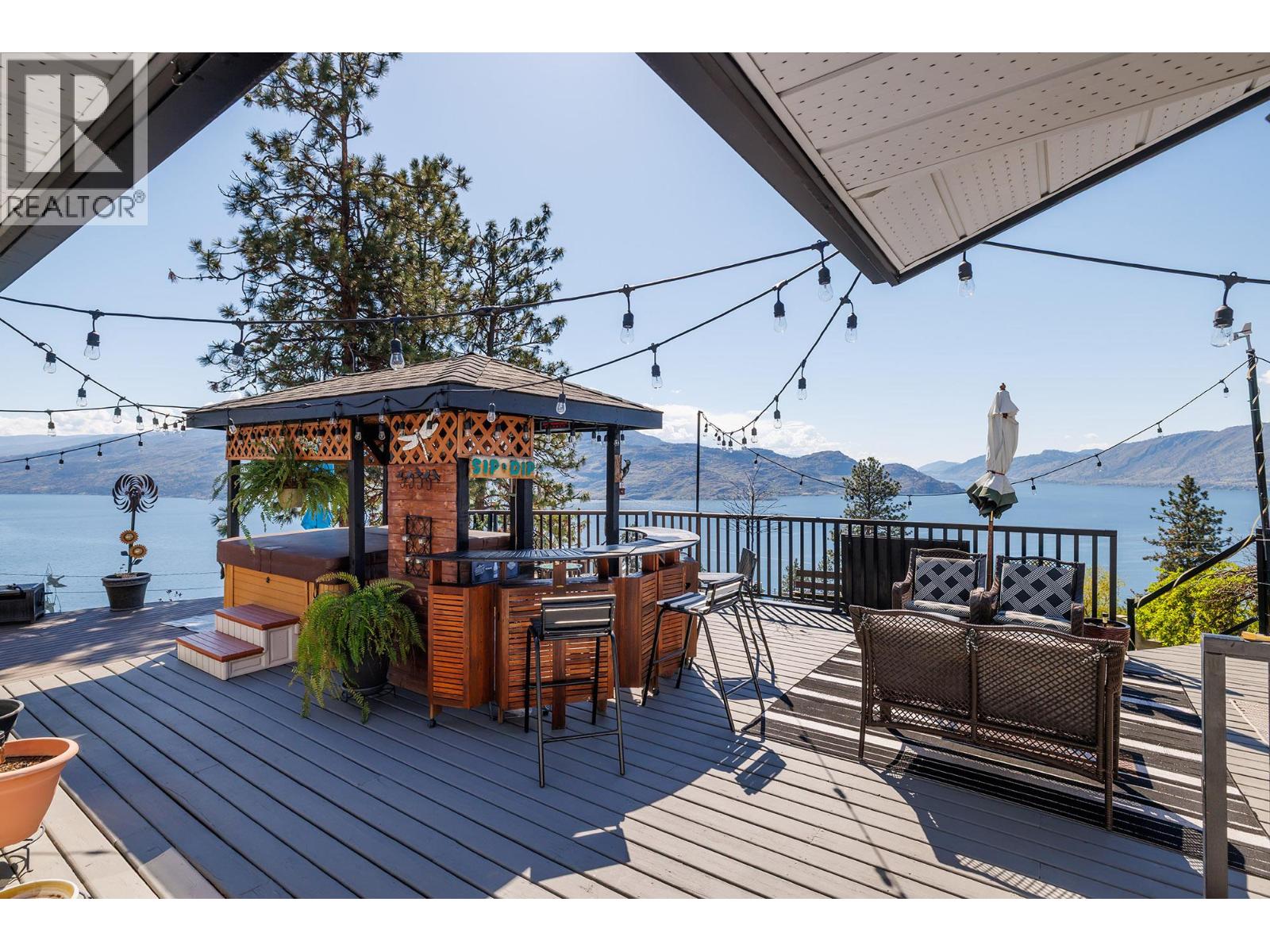 5687 Somerset Avenue - 27