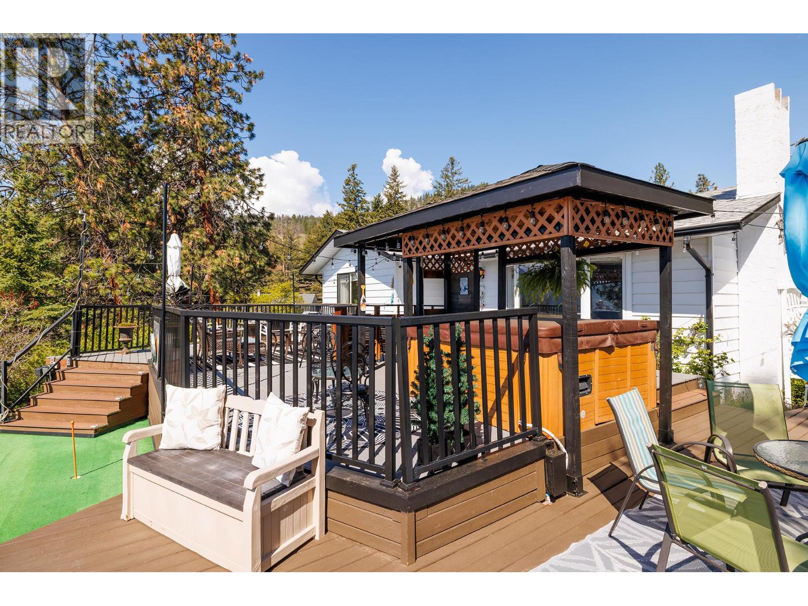 5687 Somerset Avenue - 32