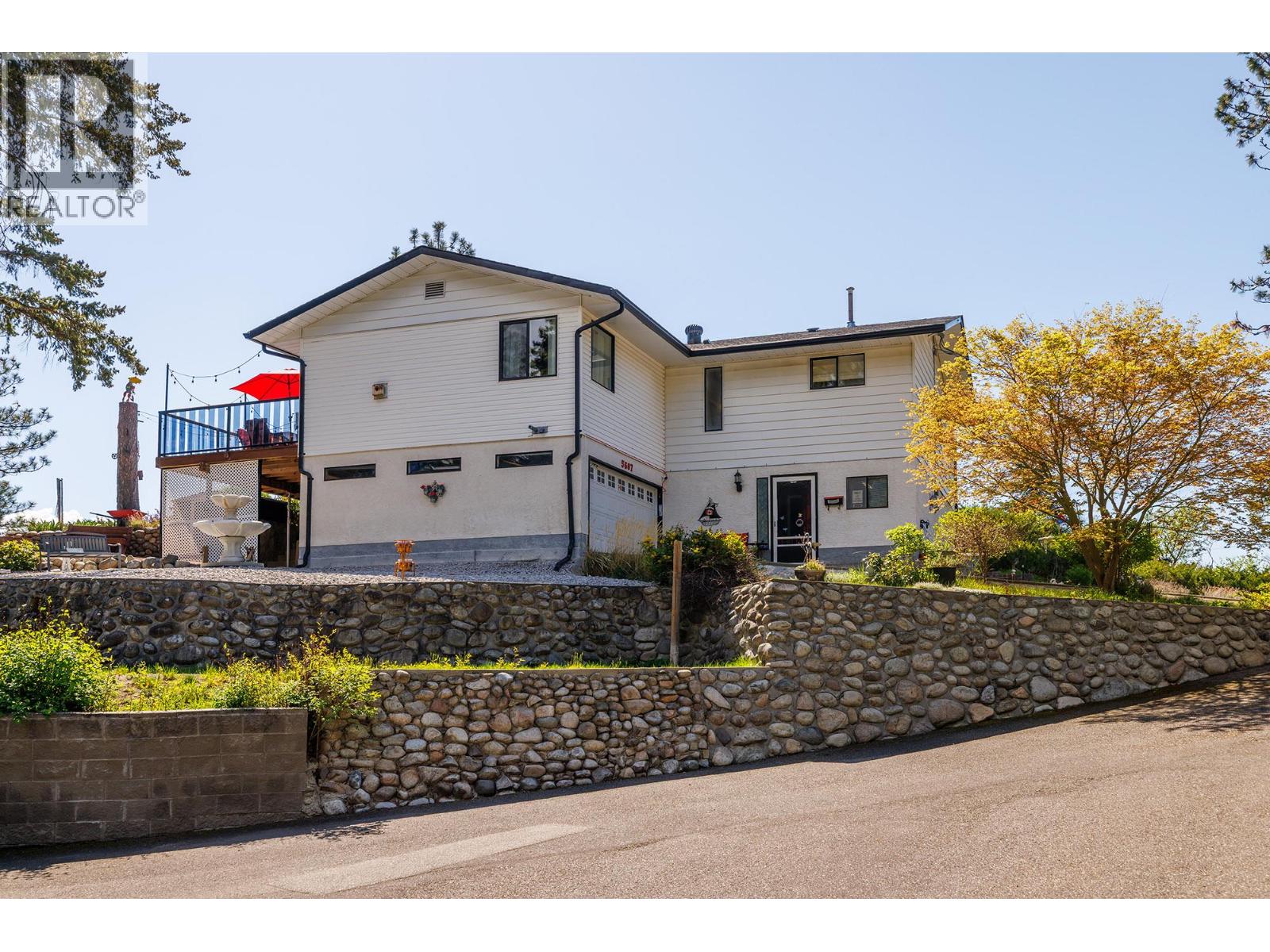 5687 Somerset Avenue - 47