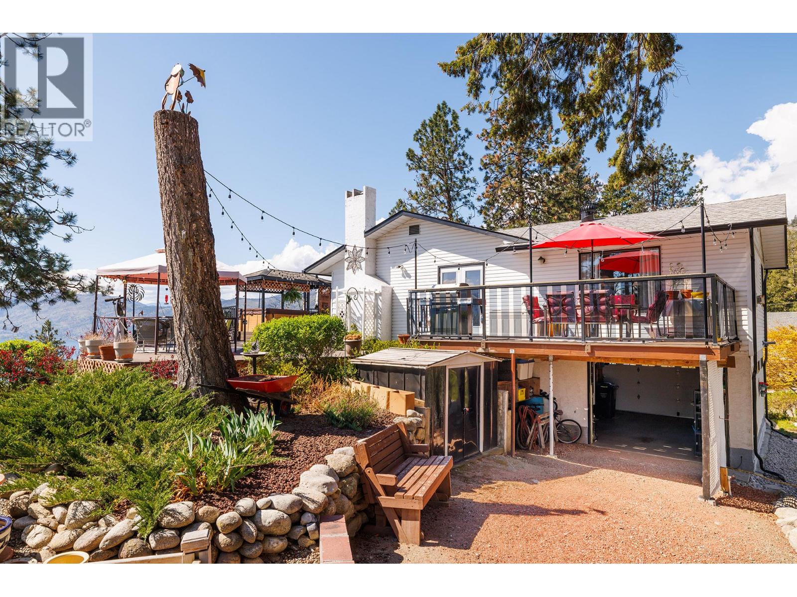 5687 Somerset Avenue - 39