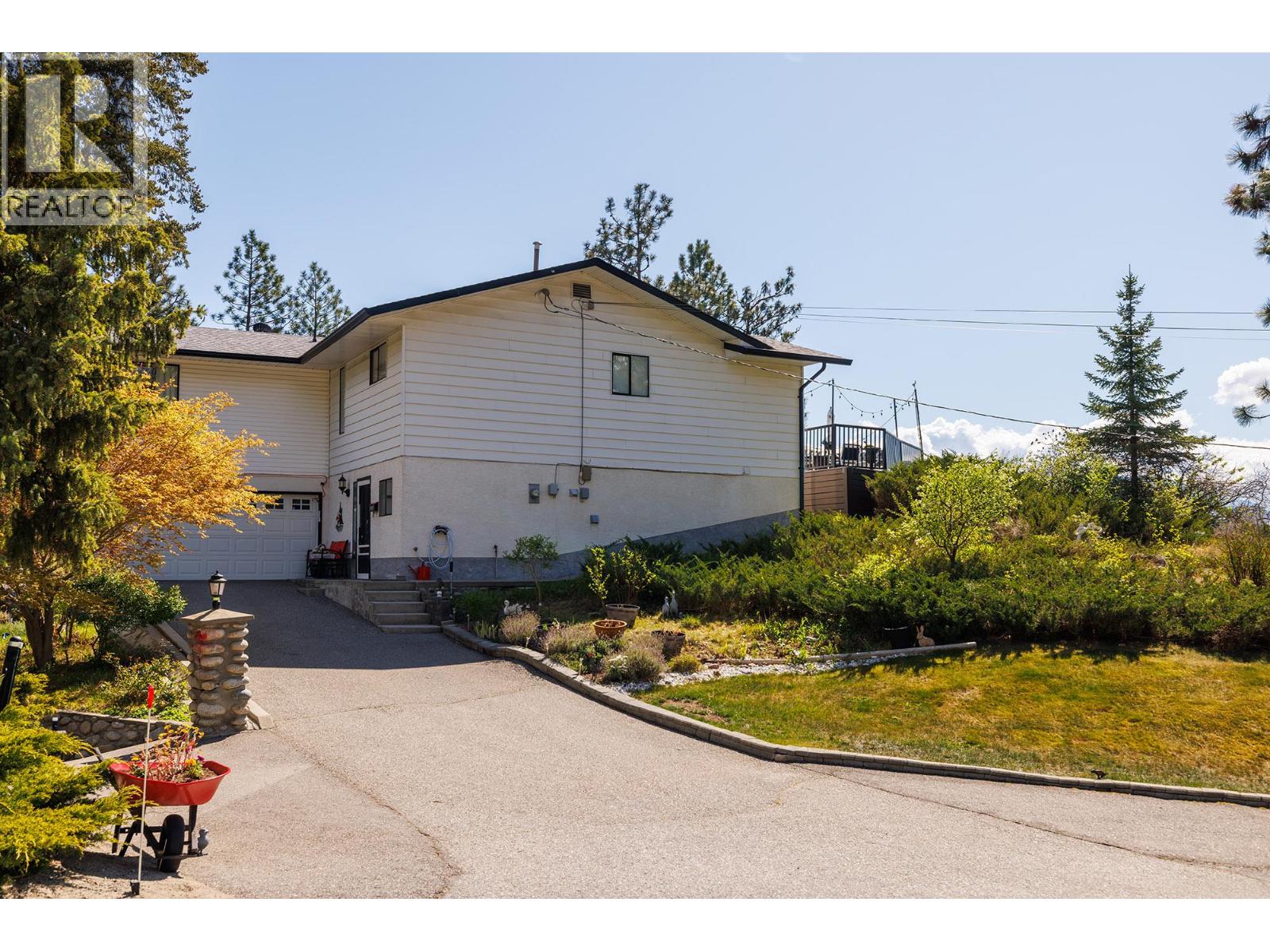 5687 Somerset Avenue - 44