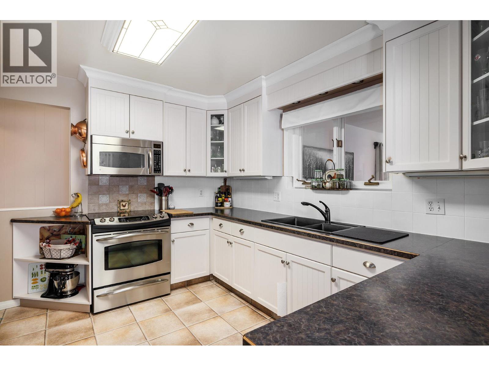 5687 Somerset Avenue - 9