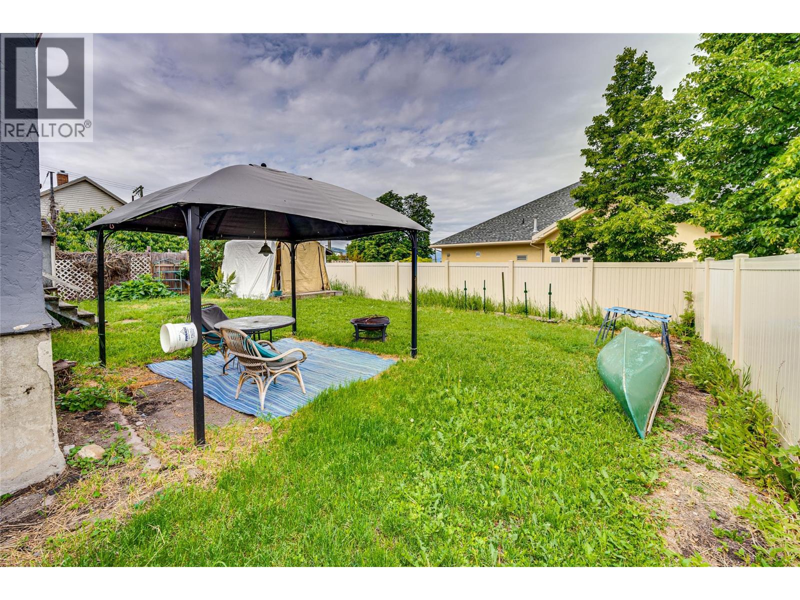 3202 26 Street - 11