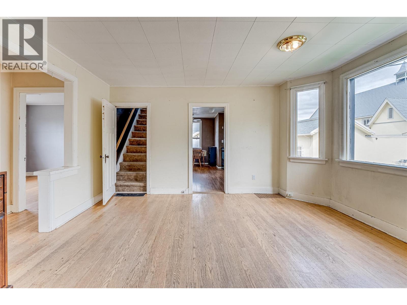 3202 26 Street - 15