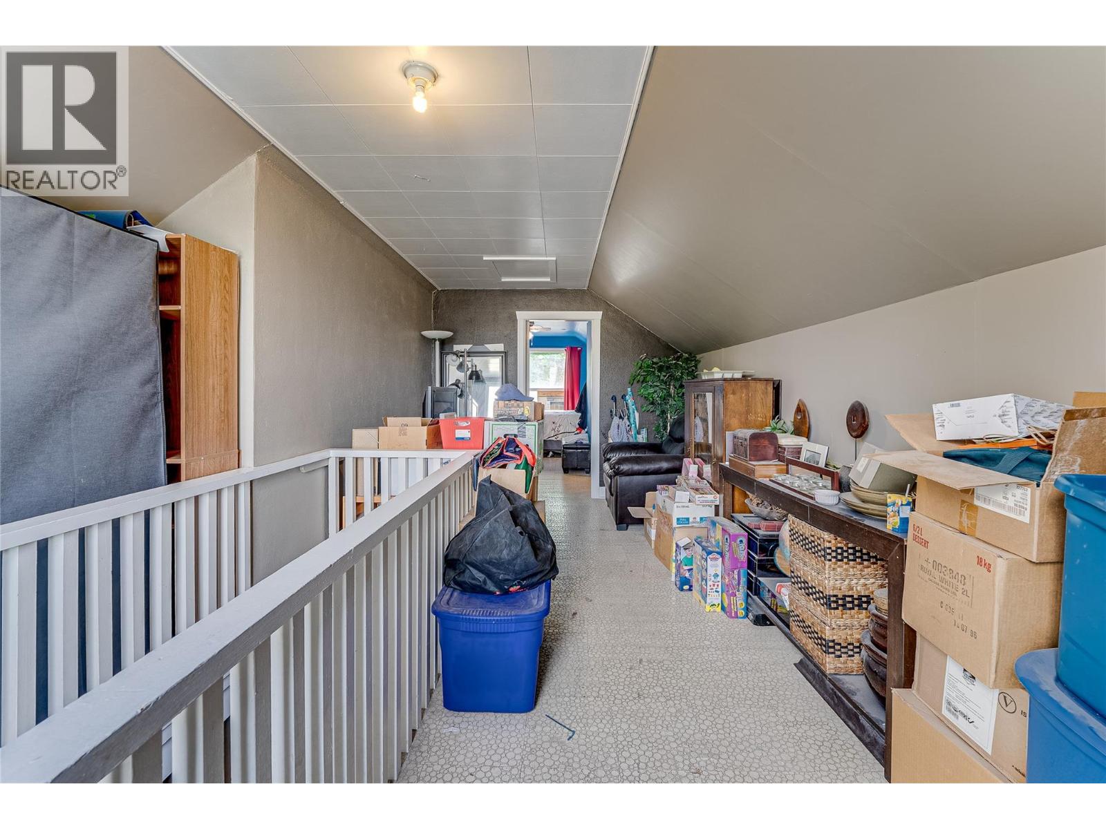3202 26 Street - 27