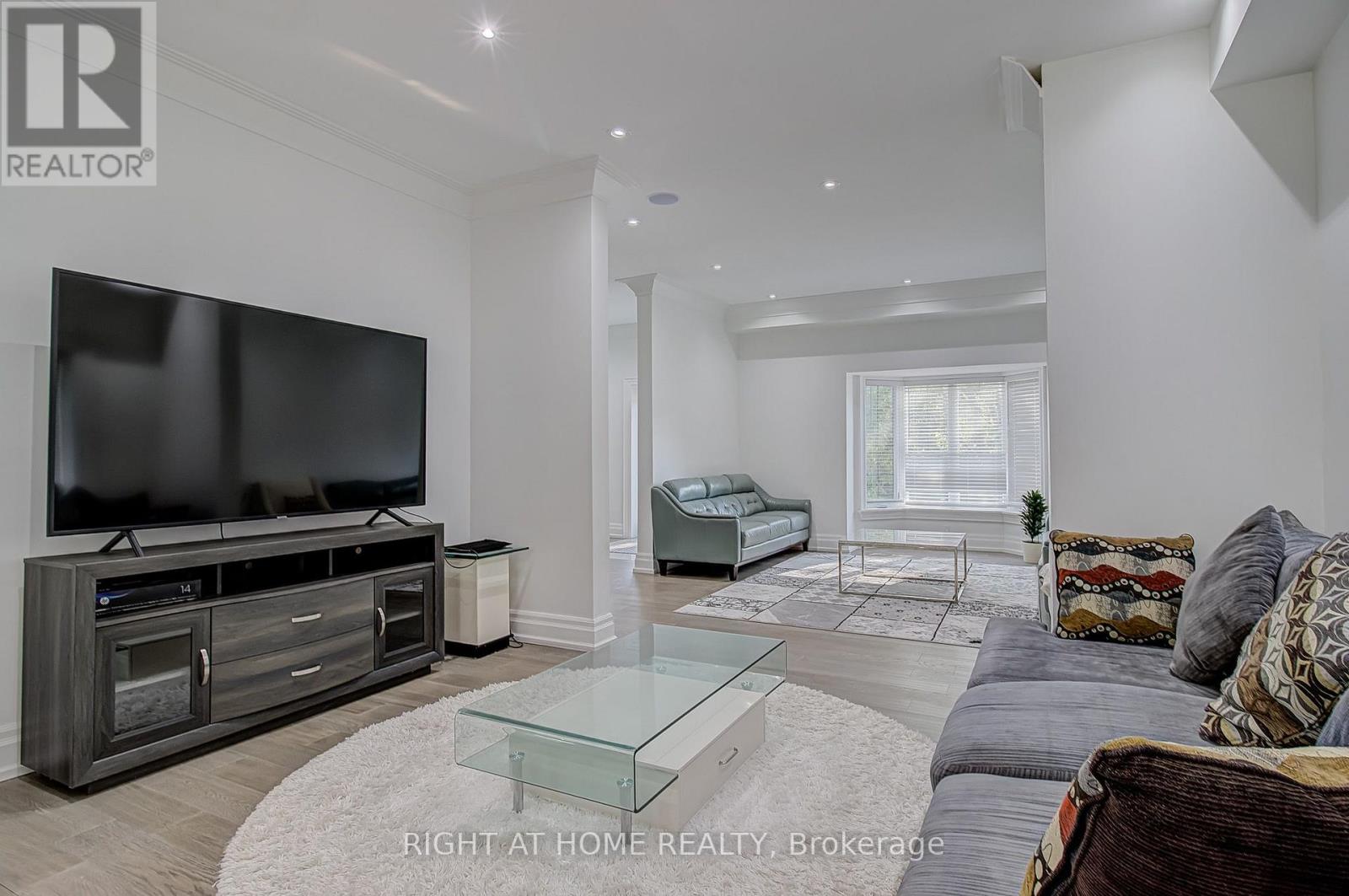 67 SCARBOROUGH HEIGHTS BOULEVARD - Image 9