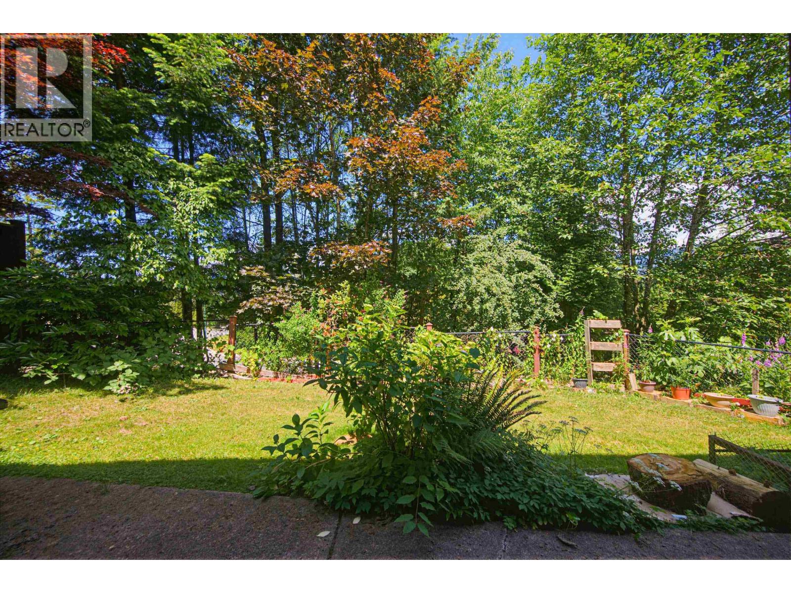 3 Bed, 3 Bath House for Sale in Coquitlam – 3204 MARINER WAY, Coquitlam – MLS# R3148591 - Image 50