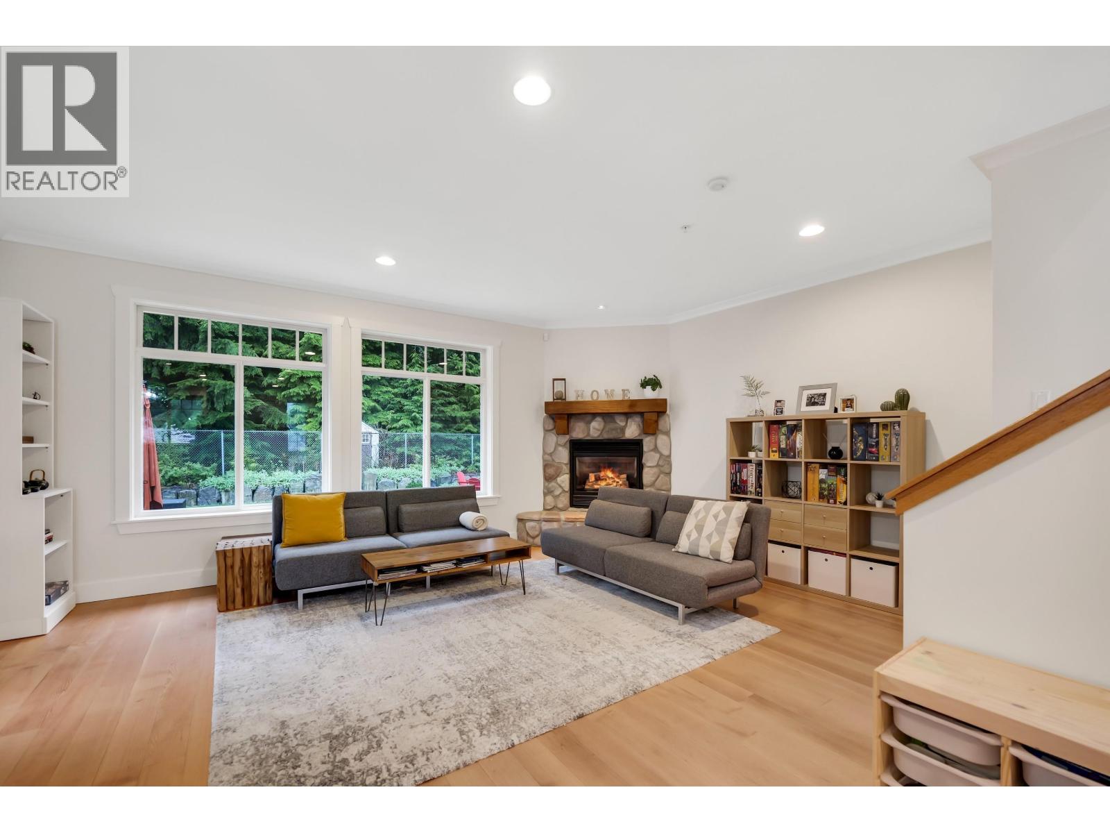 38618 CHERRY DRIVE, Squamish