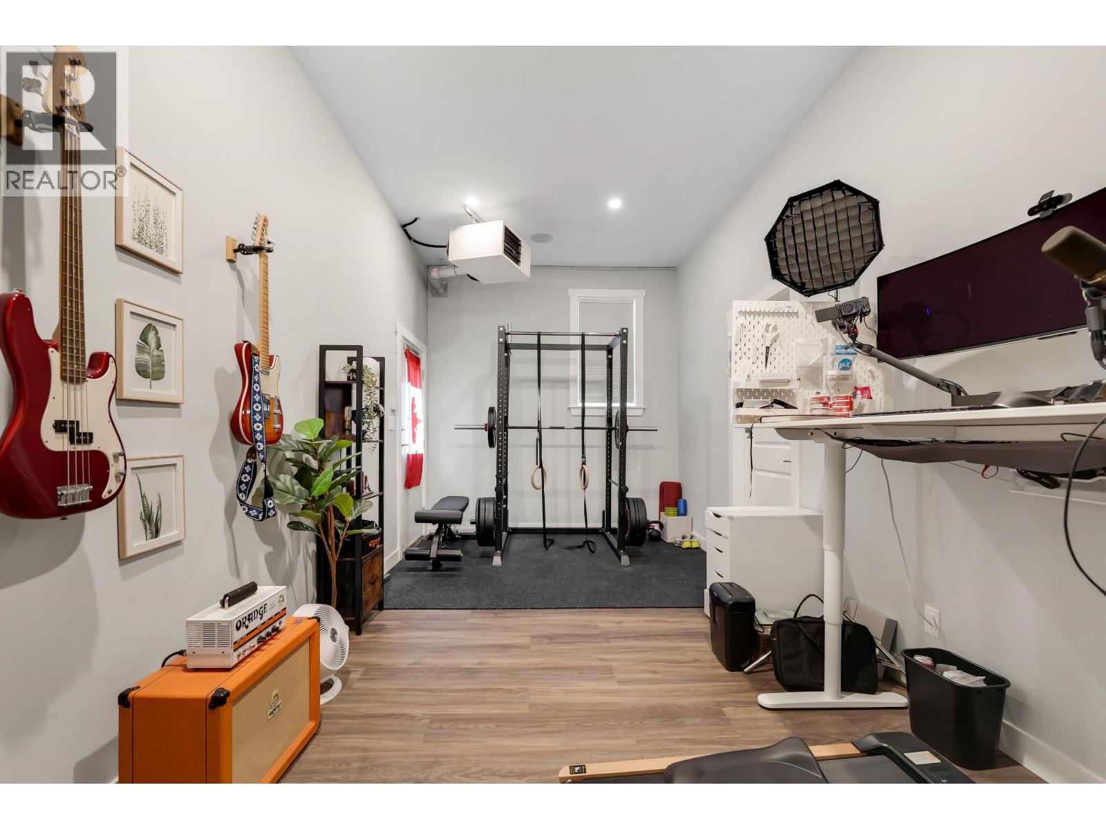 38618 CHERRY DRIVE, Squamish