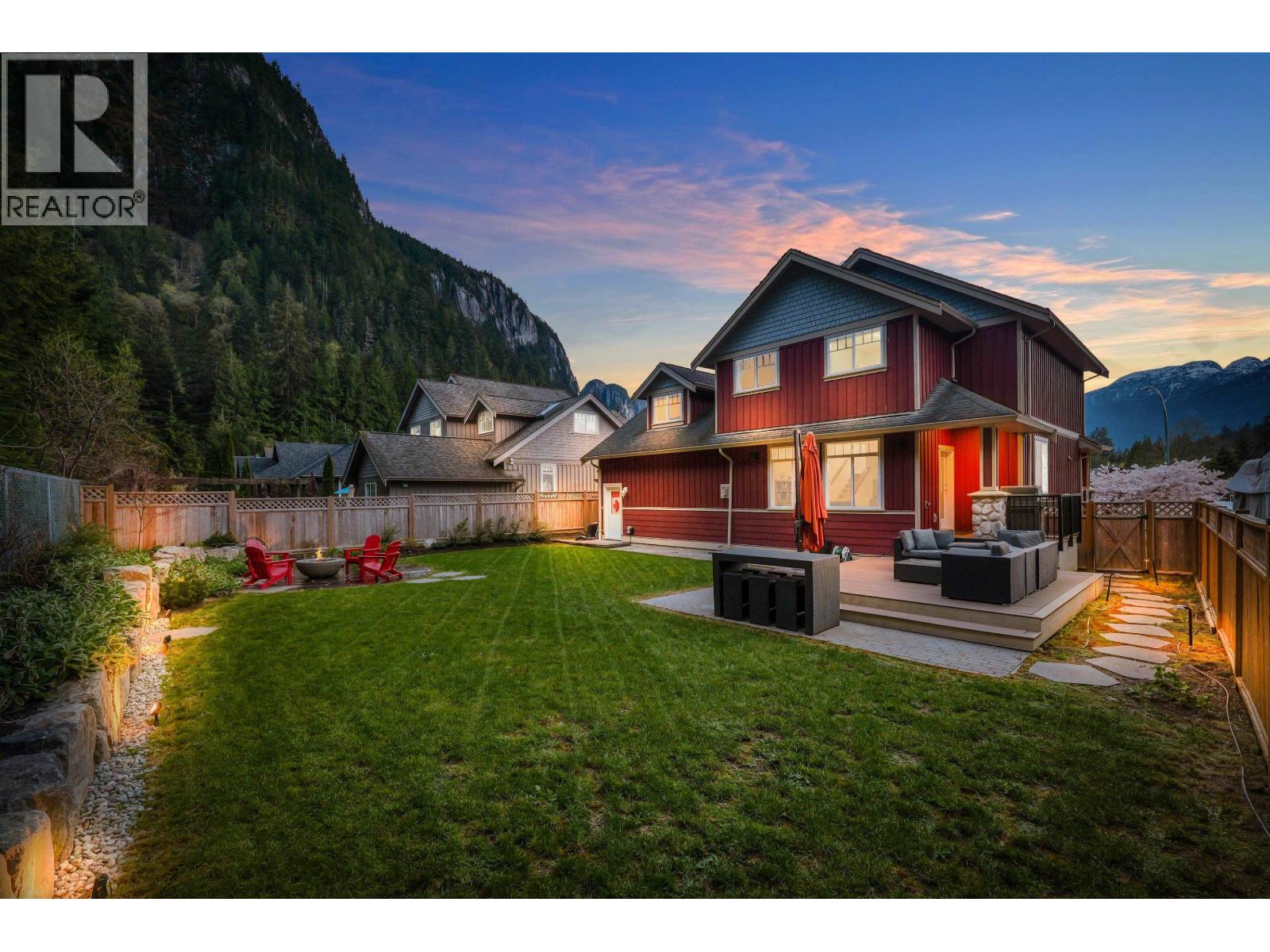 38618 CHERRY DRIVE, Squamish