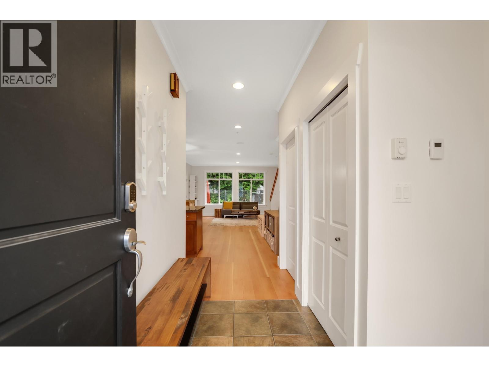 38618 CHERRY DRIVE, Squamish
