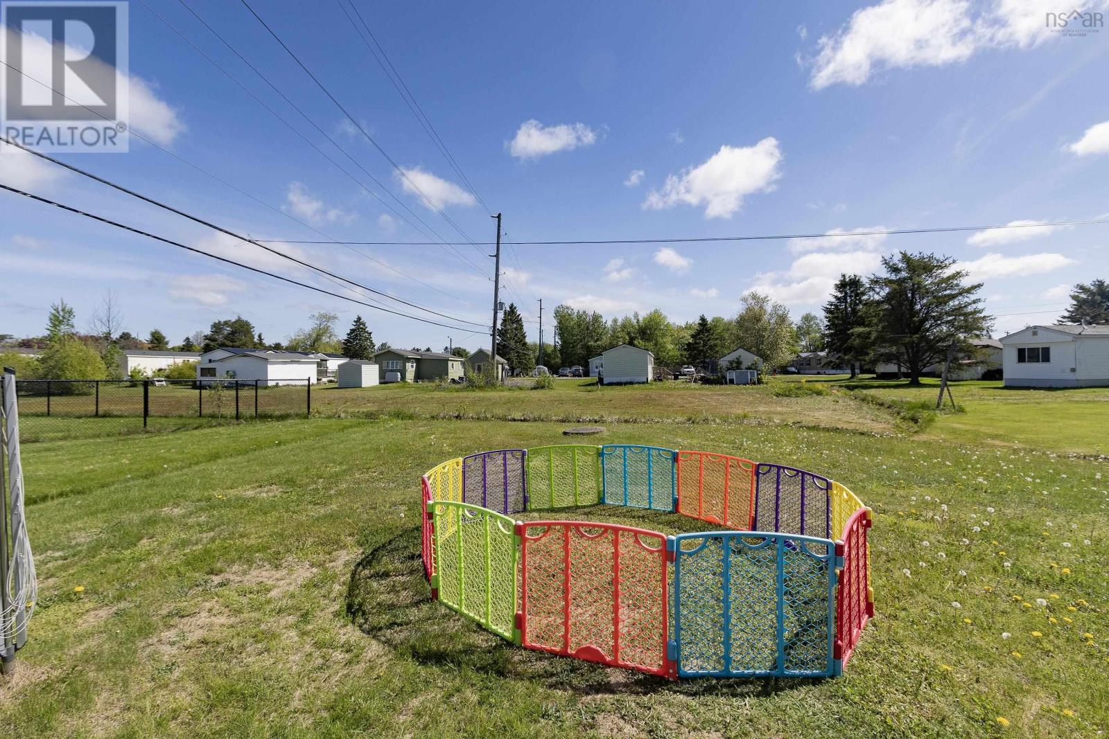16 Lorne Crescent - 3