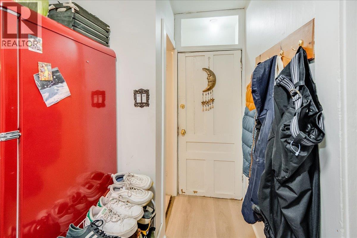 712 JOSEPHINE Street - 18