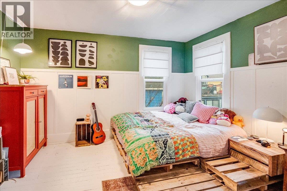 712 JOSEPHINE Street - 36