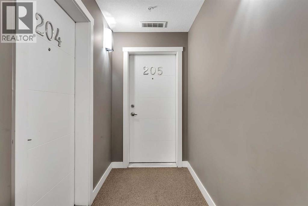 #205 605 17 Avenue NW - 6