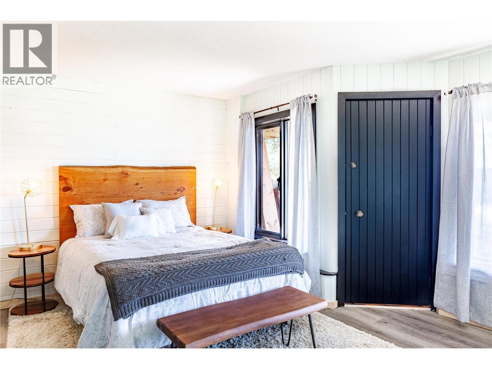 5572 Oyama Lake Road - 35