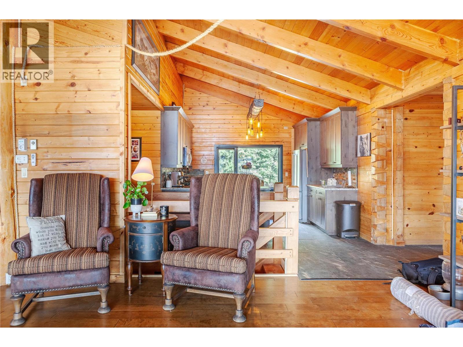 5572 Oyama Lake Road - 14