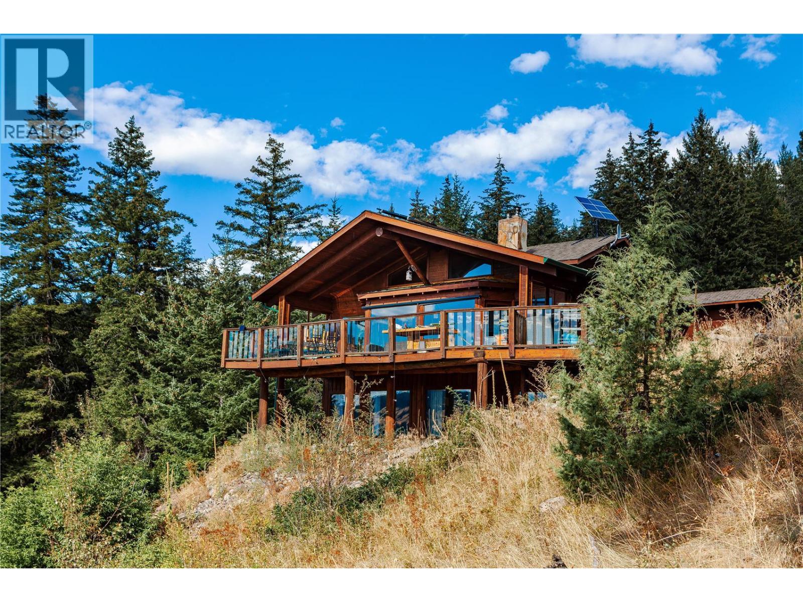 5572 Oyama Lake Road - 1