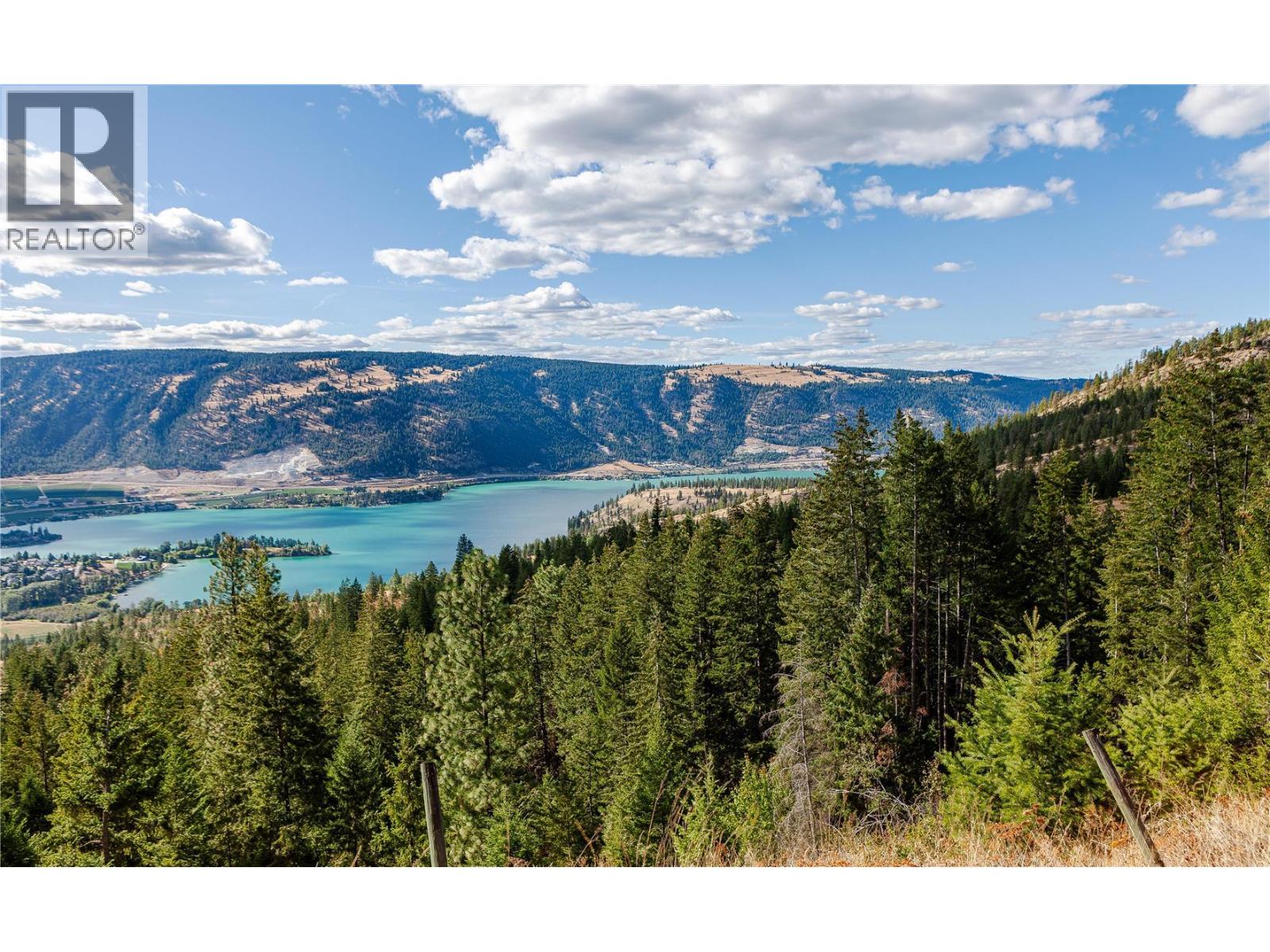 5572 Oyama Lake Road - 3