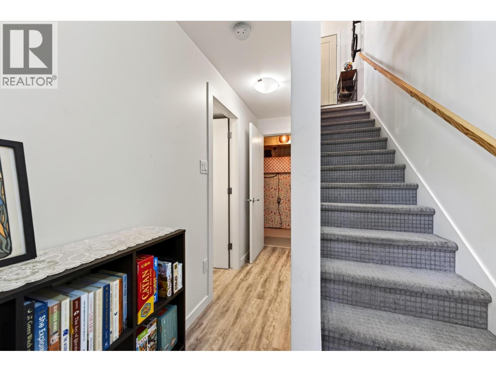 #6 1110 11th Street - 20