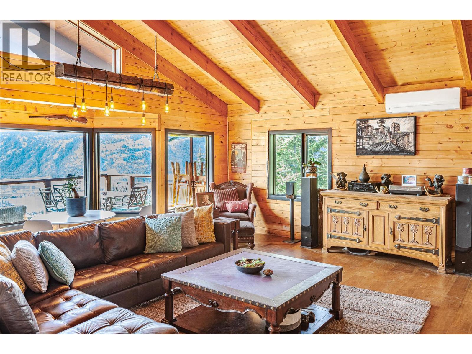 5572 Oyama Lake Road - 23