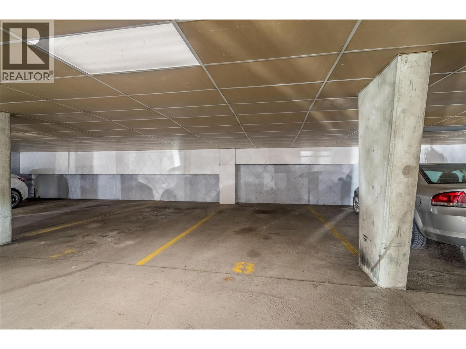 #308 1075 Bernard Avenue - 23