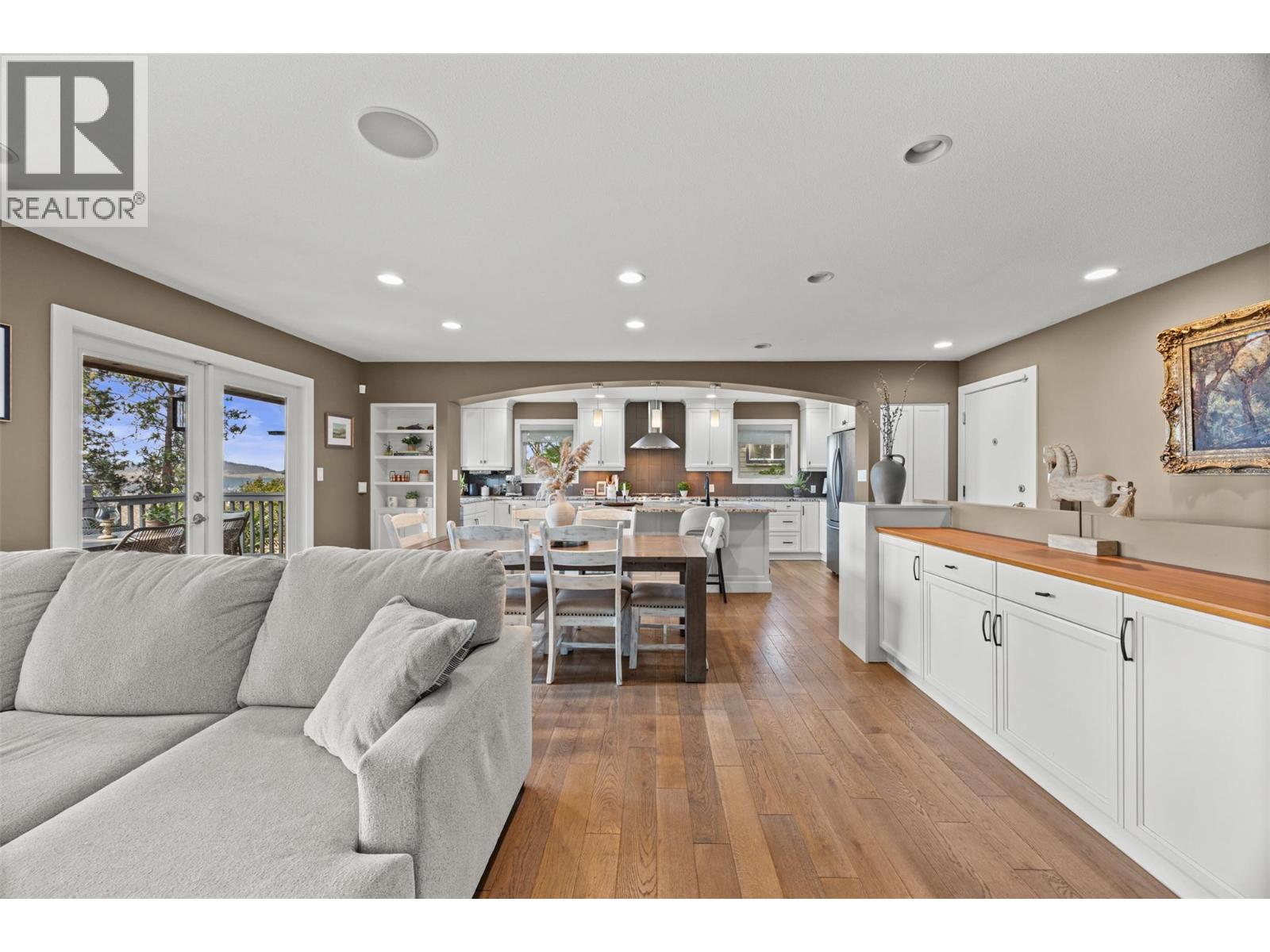 2185 Shannon Way - 10